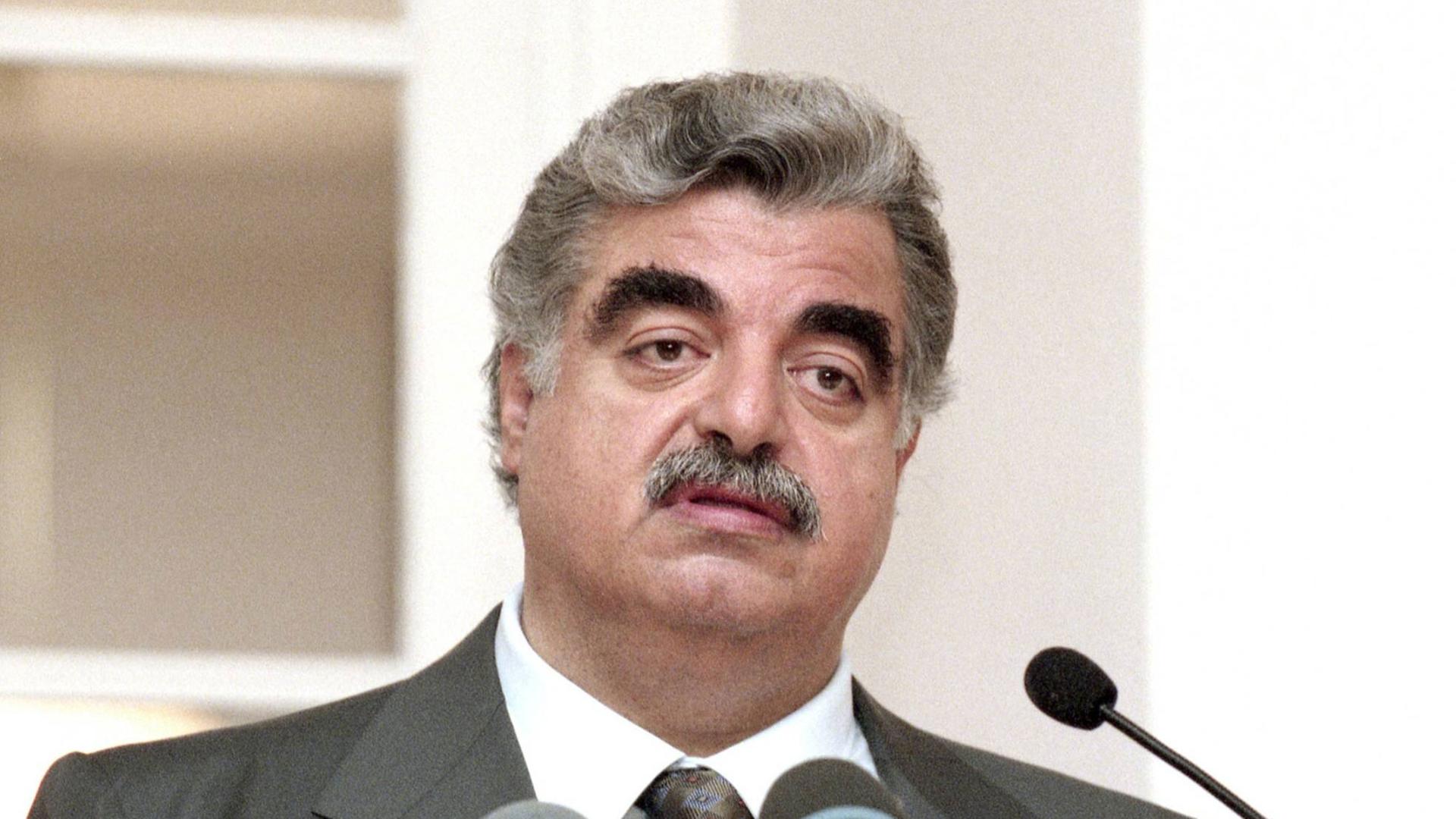 Der frühere libanesische Regierungschef Rafik al-Hariri. Archivbild von 1998.