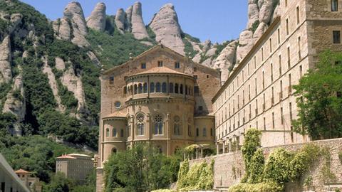 Blick auf des Kloster in Montserrat (Katalonien). Undatiert. | Verwendung weltweit