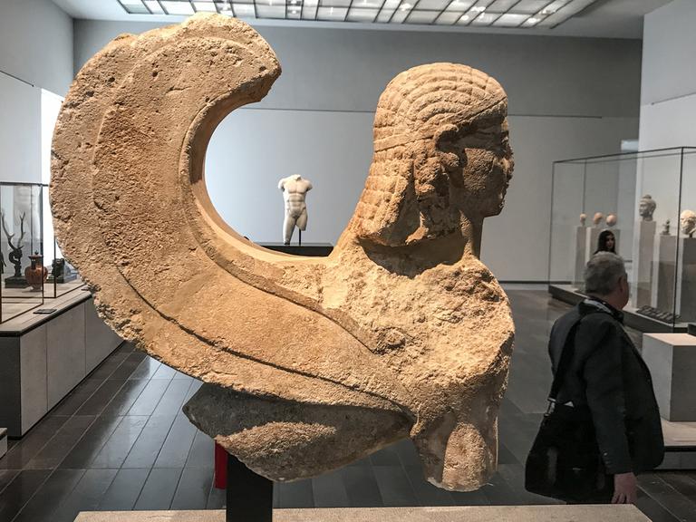 Überblick über 5000 Jahre Menschheitsgeschichte: Ausstellung im neuen Louvre Abu Dhabi