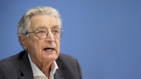 Gerhart Baum, Bundesminister a. D.