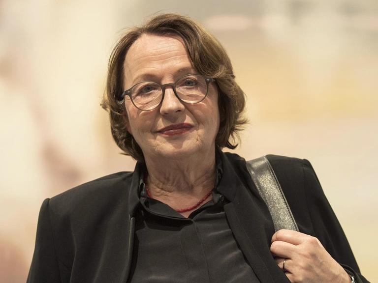 Das Foto zeigt die Schriftstellerin Katja Lange-Müller auf der Buchmesse 2016 in Frankfurt am Main.
