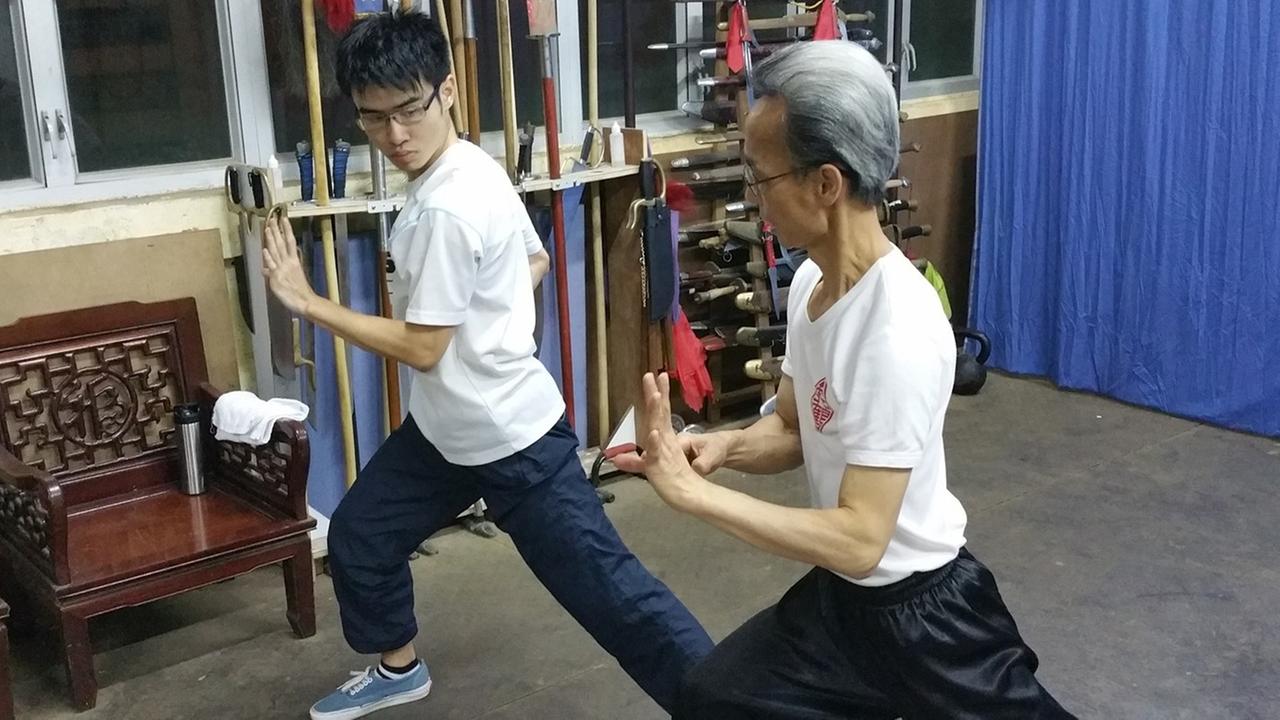Kung-Fu-Schulen, wie die auf dem Bild, müssen in Hong Kong ums Überleben kämpfen.