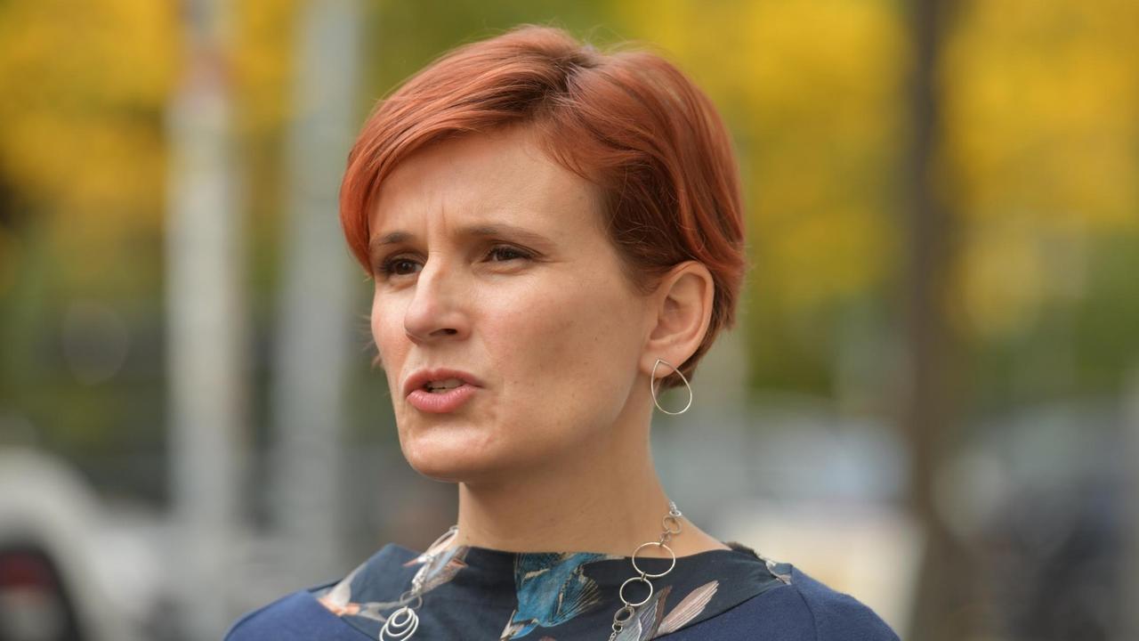 Porträt von Katja Kipping,  Parteivorsitzende von Die Linke.