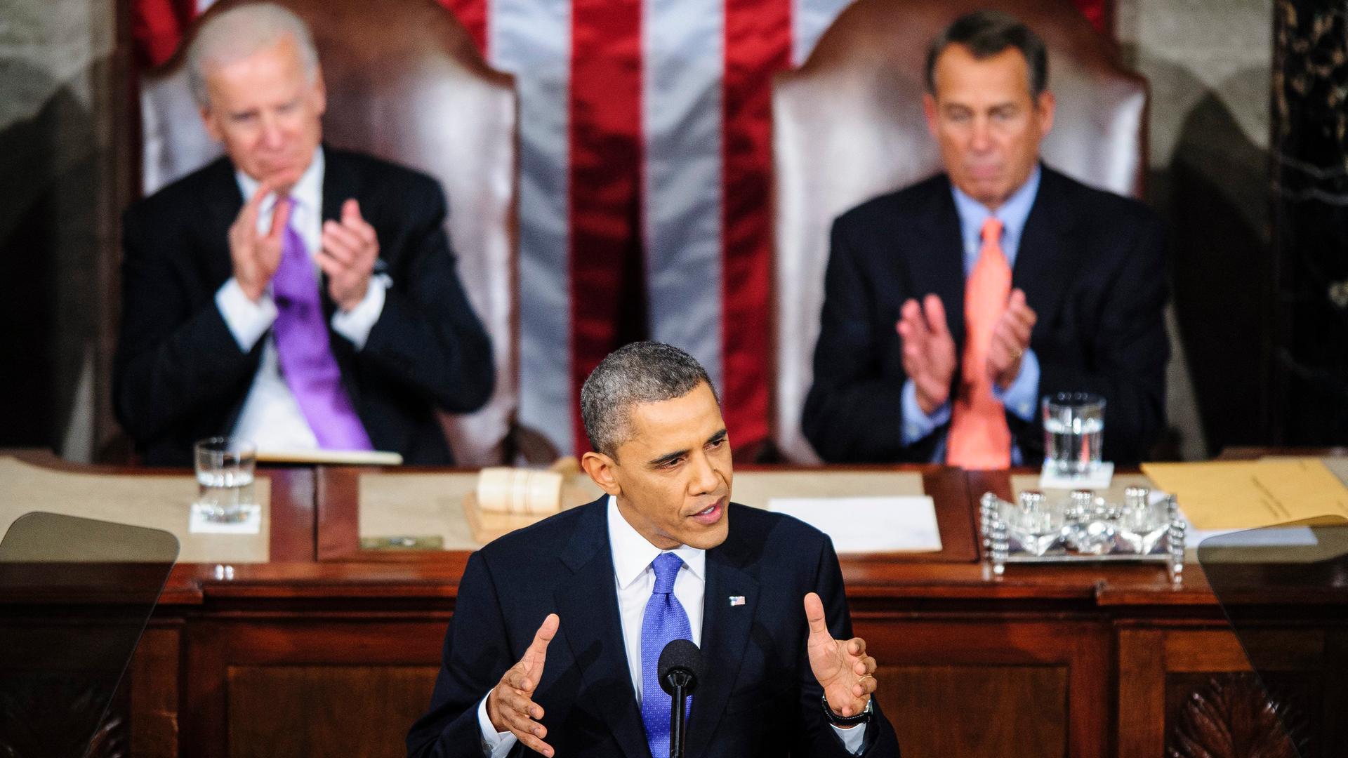 epa03581332 US President Barack Obama (C) delivers his first State of the Union since winning re-election flanked by US Vice President Joe Biden (L) and US House Speaker John Boehner (R) of Ohio at the US Capitol in Washington, DC, USA, 12 February, 2013. epa03581332 US President Barack Obama (C) delivers his first State of the Union since winning re-election flanked by US Vice President Joe Biden (L) and US House Speaker John Boehner (R) of Ohio at the US Capitol in Washington, DC, USA, 12 February, 2013.