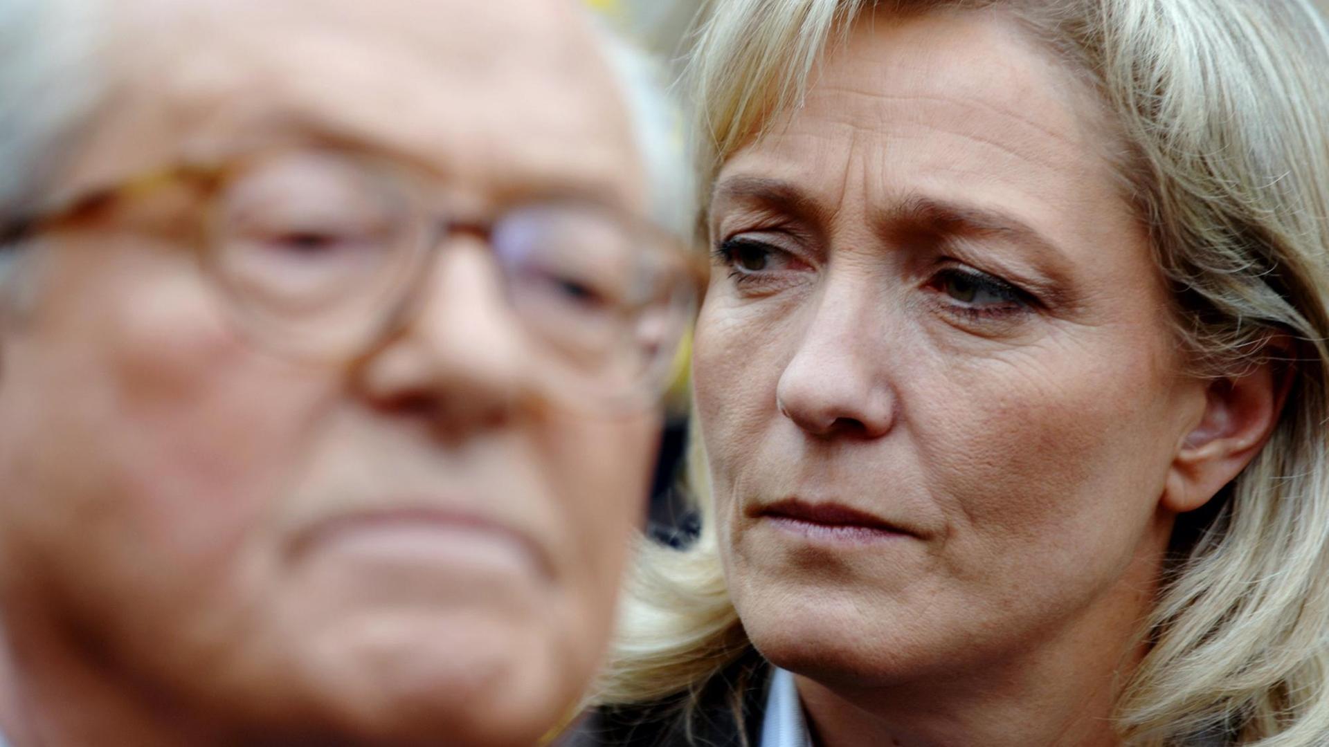 Jean-Marie Le Pen, Gründer des Front National (FN) und seine Tochter und Parteichefin Marine Le Pen