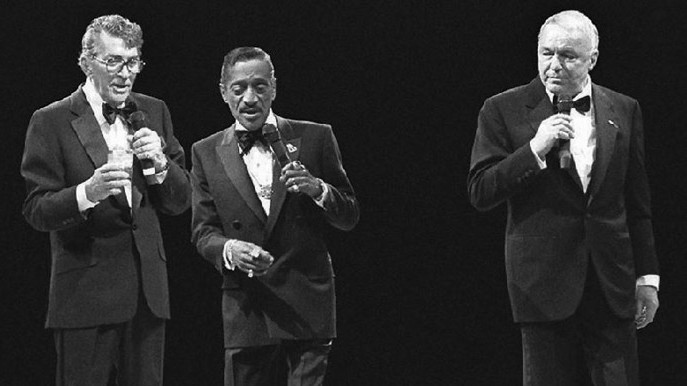 Dean Martin, Sammy Davis Jr. und Frank Sinatra (v.l.) während eines Konzerts am 14. März 1988 in Oakland.