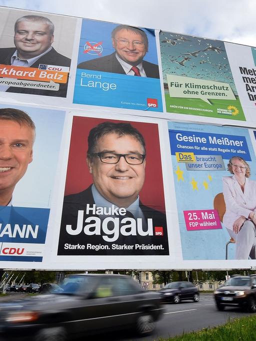 Wahlplakate zur Europawahl in Hannover.