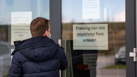 Im Saarland ist das Training in Fitnessstudios wieder möglich.