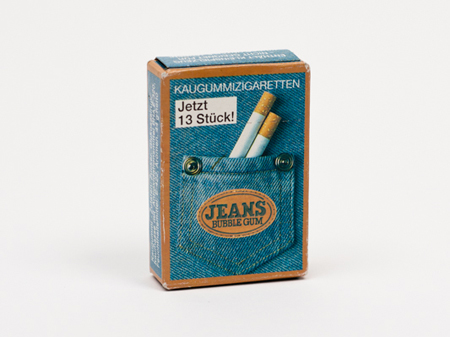 Alles aus Jeans: Bild aus dem Buch "Denimpop. Jeansdinge lesen" Alles aus Jeans: Bild aus dem Buch "Denimpop. Jeansdinge lesen"