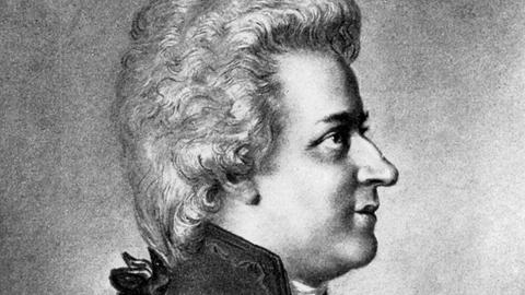 Der österreichische Komponist Wolfgang Amadeus Mozart nach einem zeitgenössischen Gemälde