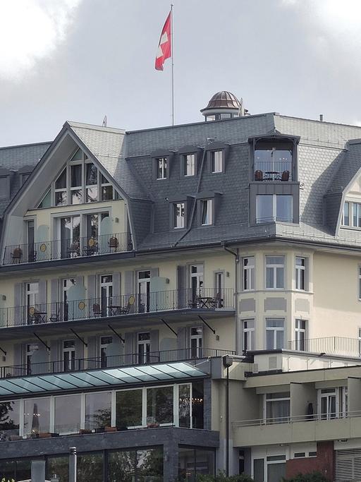 Ein Blick auf das Hotel Belvédère in Spiez am Thunersee in der Schweiz, dem einstigen Quartier der deutschen Nationalelf während der WM 1954.