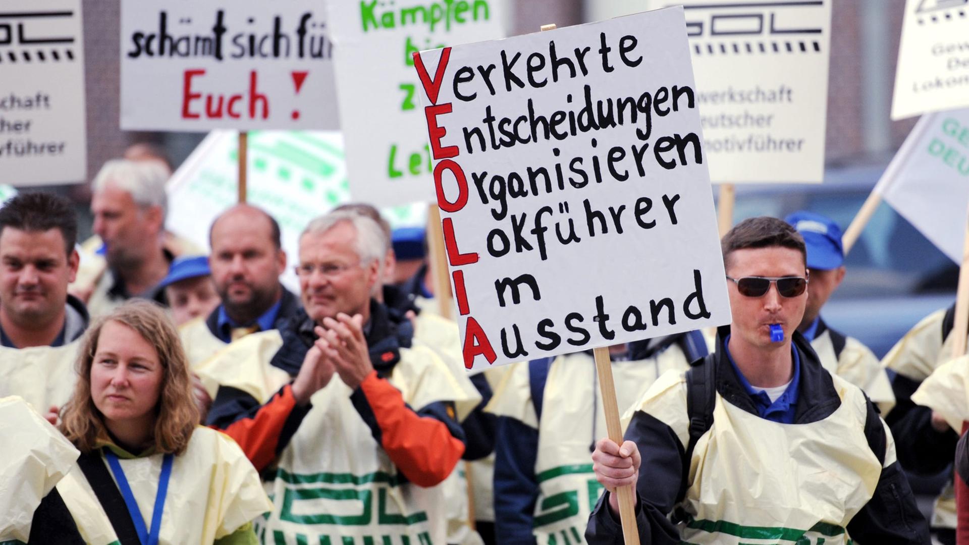 Demonstration der streikenden Gewerkschaft der Lokomotivführer (GdL) am 5. Mai 2011 in Berlin