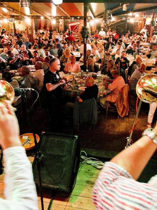 Das 54. Trompetenfestival in dem serbischen Dorf Guca im Jahre 2014.