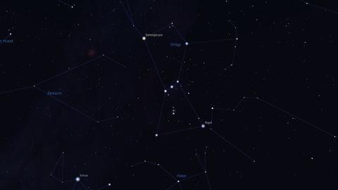 Das Sternbild Orion steht in den Abendstunden am Südhimmel