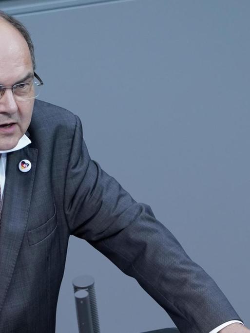 Der Bundestagsabgeordnete Christian Schmidt (CSU) während einer Rede