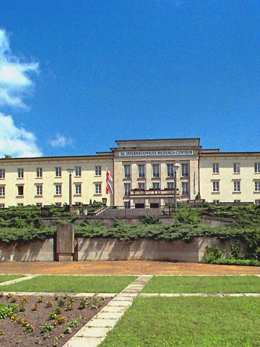 Die ehemalige FDJ-Hochschule am Bogensee, nördlich von Berlin (Archivbild von 1998)