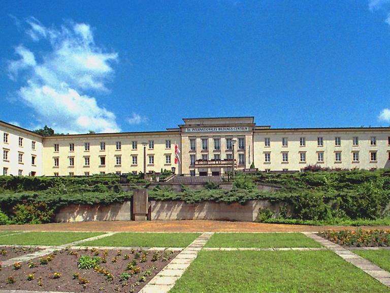 Die ehemalige FDJ-Hochschule am Bogensee, nördlich von Berlin (Archivbild von 1998)
