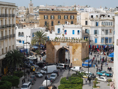 Tunis, nicht nur Zeuge der Arabellion, jetzt tagt hier das Weltsozialforum.