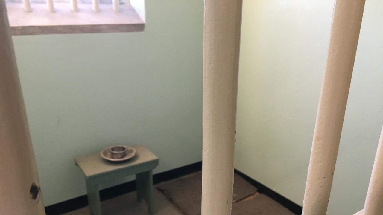 Eine der Einzelzellen, in denen Apartheidsgegner inhaftiert waren.