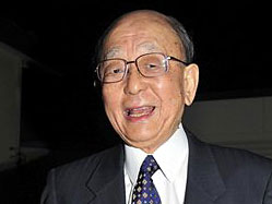 Chemie-Nobelpreisträger Akira Suzuki, emeritierter Professor der Hokkaido-Universität Chemie-Nobelpreisträger Akira Suzuki, emeritierter Professor der Hokkaido-Universität