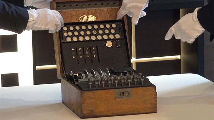 Rotor-Chiffriermaschine Enigma der Deutschen im Posener Museum