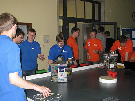 Team TURAG von der Technischen Universität Dresden auf der Eurobot 2009