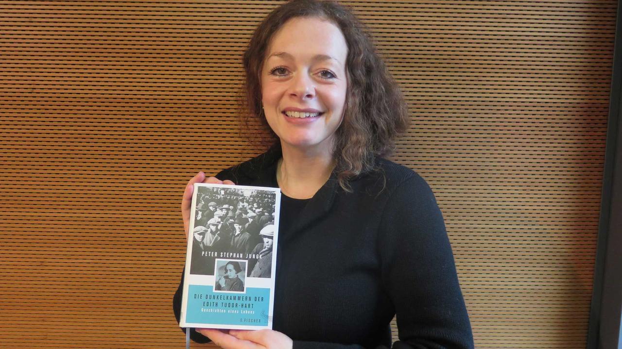 Shelly Kupferberg, Redakteurin der Sendung Lesart.