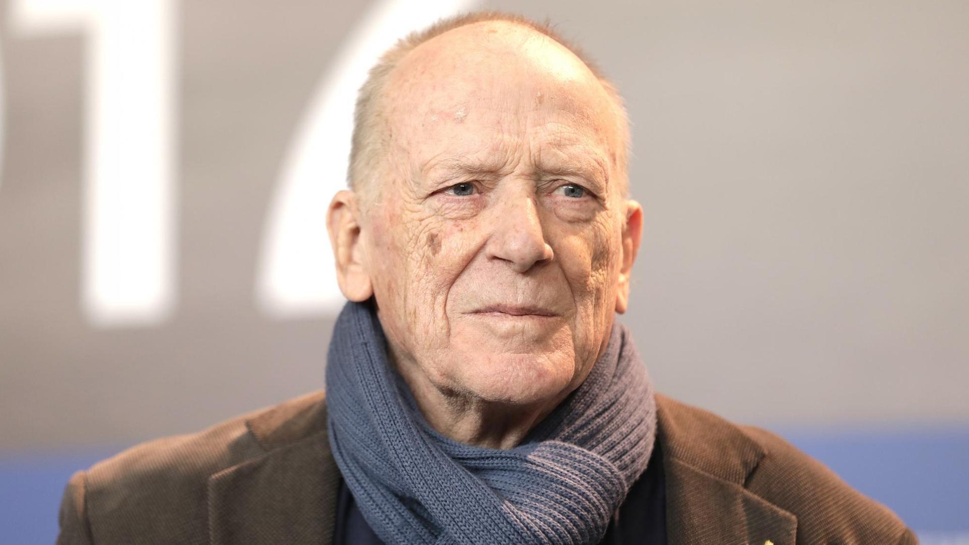 Drehbuchautor Wolfgang Kohlhaase. auf den 67. Internationalen Filmfestspielen in Berlin am 16.02.2017 zur Pressekonferenz der Literaturverfilmung "In Zeiten abnehmenden Lichts".