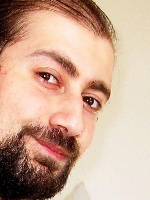 Der syrische Journalist Majid Al-Bunni