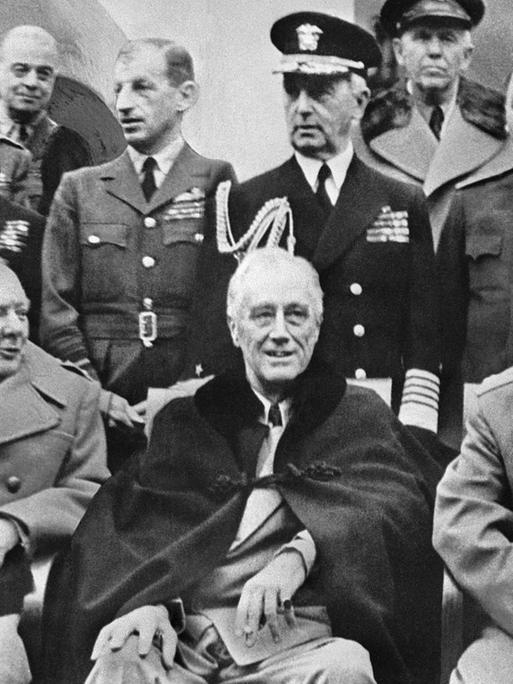 Churchill, Roosevelt und Stalin bei der Konferenz von Jalta, 1945