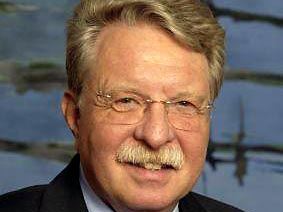 Otmar Bernhard, MdL, Bayerischer Staatsminister für Umwelt, Gesundheit und Verbraucherschutz (CSU) Otmar Bernhard, MdL, Bayerischer Staatsminister für Umwelt, Gesundheit und Verbraucherschutz (CSU)