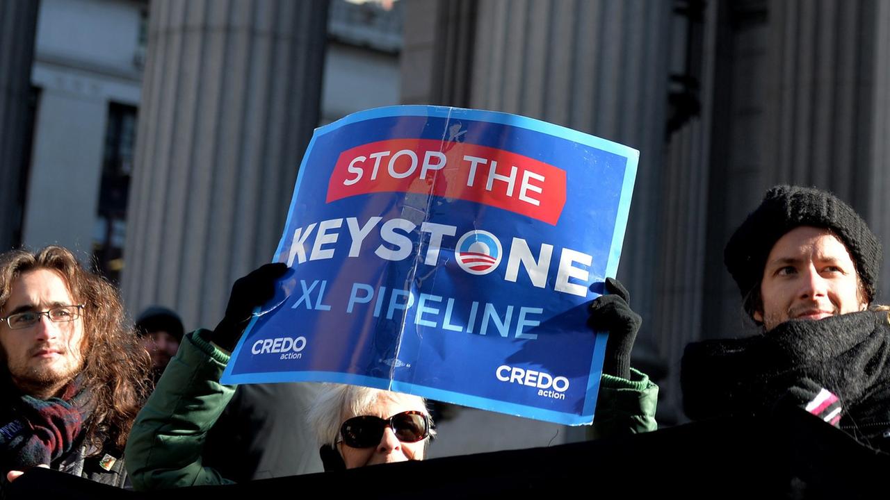 Demonstranten protestieren gegen die Ölpipeline Keystone XL (18.11.2014)