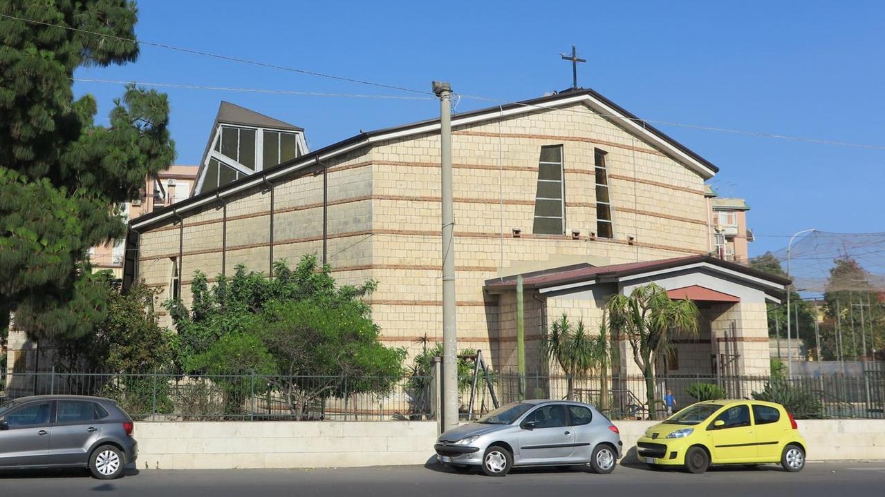 Die Kirche Maria Madre Della Chiesa in Syrakus.