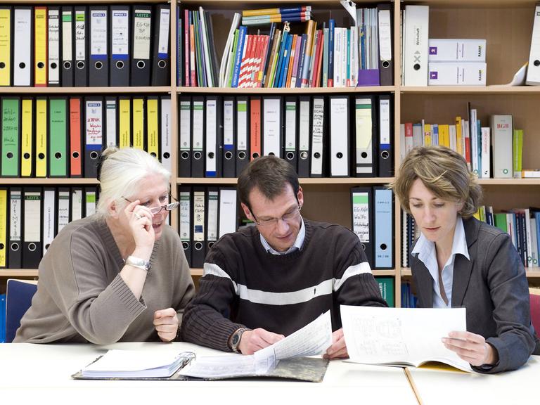 Besprechung im Lehrerzimmer