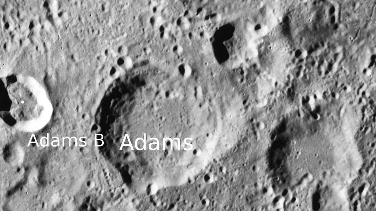 Adams: der Mondkrater mit drei Namensgebern