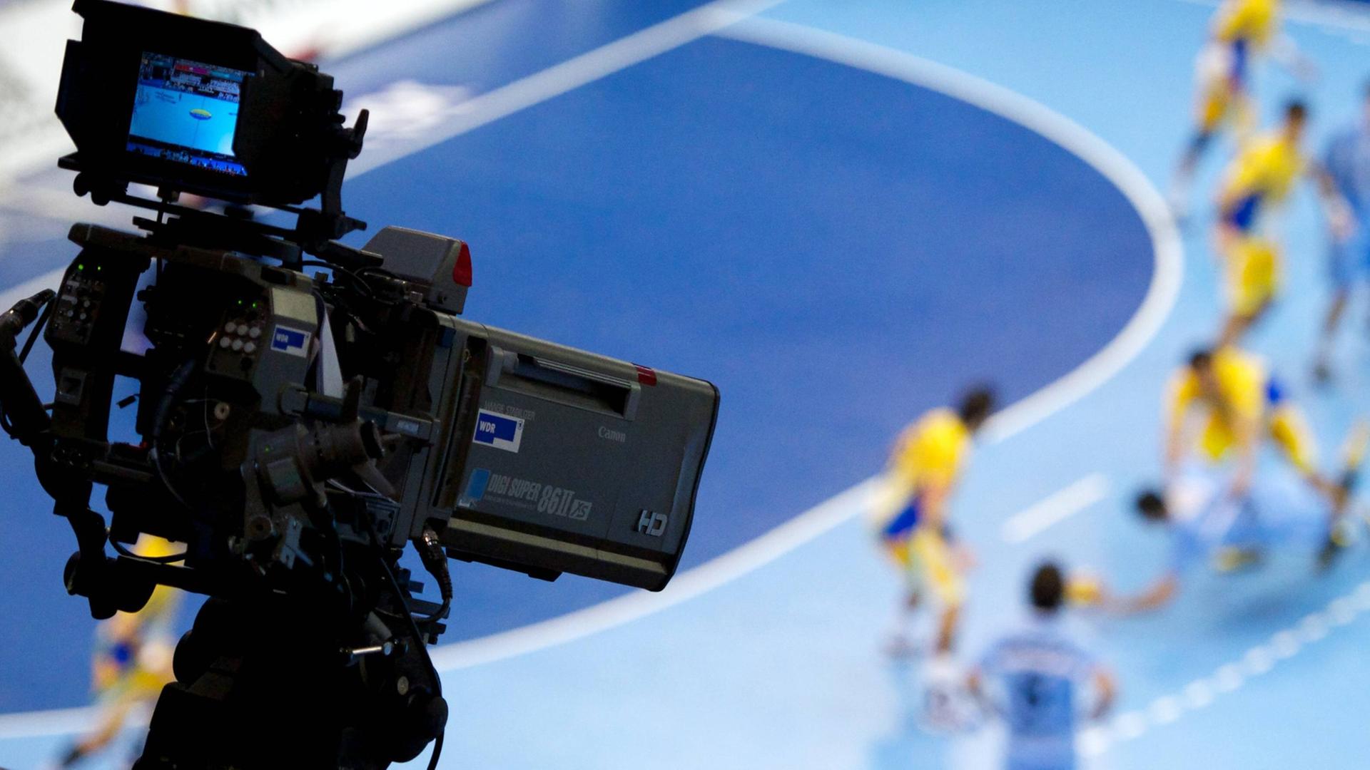 Eine Szene von der Handball-WM 2013. Im Januar sind ARD und ZDF nicht dabei.
