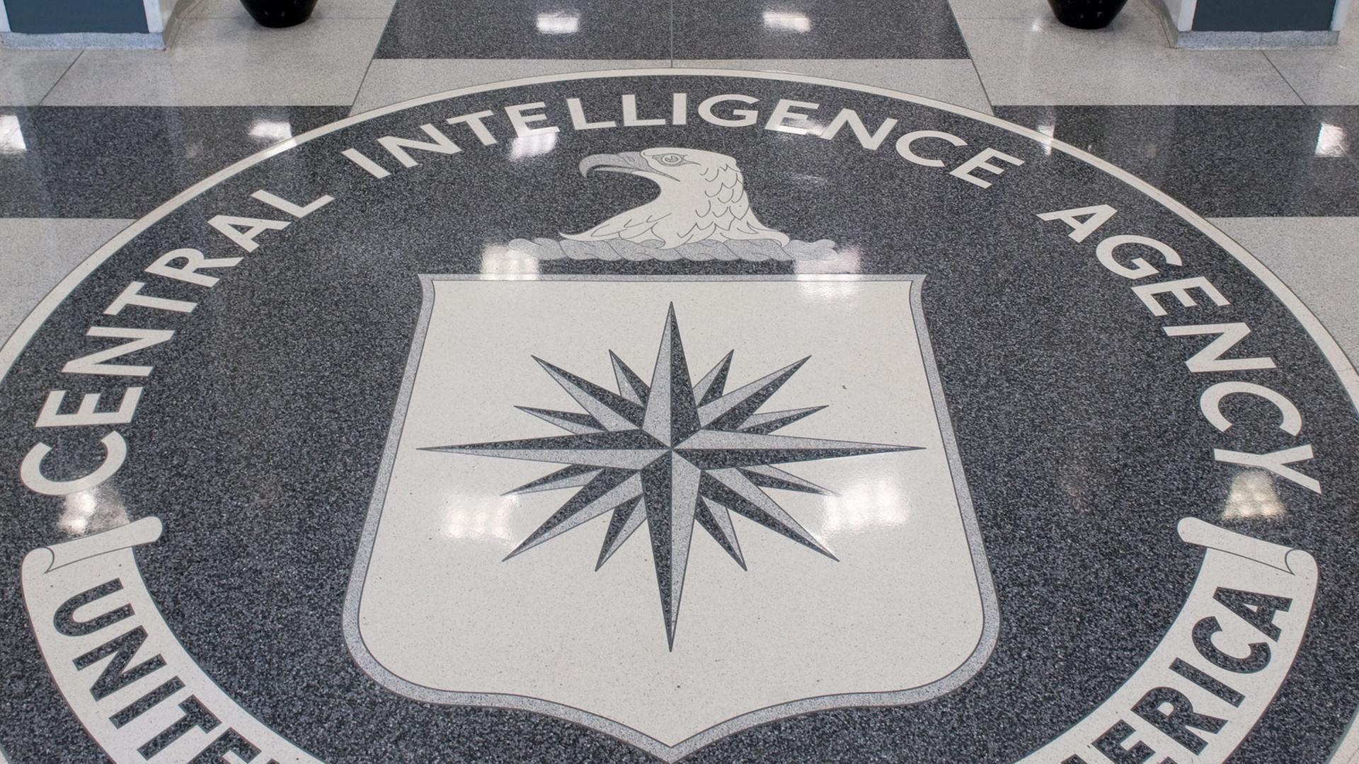 Die Lobby des Hauptquartiers des US-Geheimdienstes CIA in Langley, Virginia.