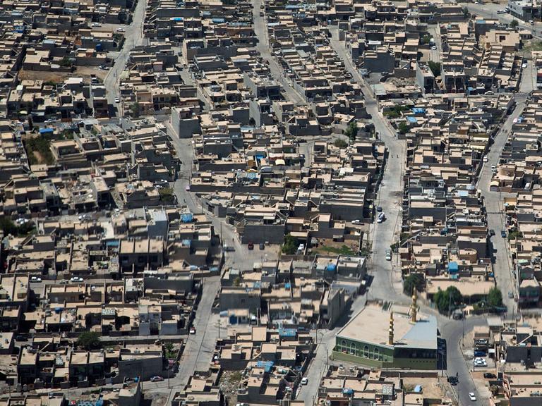 Eine Luftaufnahme der Stadt Arbil, auch Erbil genannt, im Nordosten des Irak. Hier sitzt die Regierung der Autonomen Region Kurdistan.