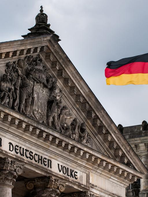 "Dem deutschen Volke": der Reichstag in Berlin.