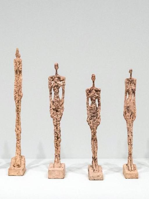 Die Tate Modern in London zeigt eine große Retrospektive des Bildhauers und Malers Alberto Giacometti (1901-1966).