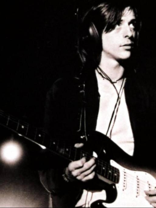 Rio Reiser mit Gitarre