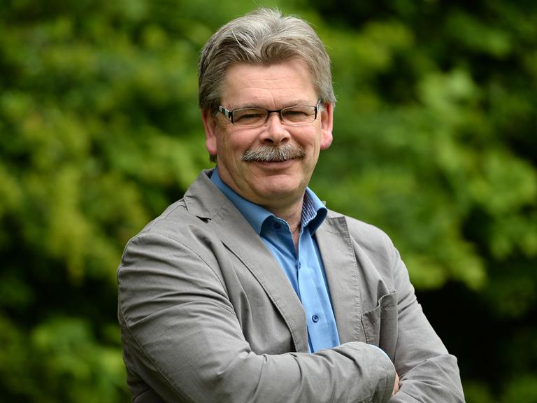 Der evangelische Flüchtlingspfarrer Bernhard Fricke. Der 57-Jährige kann auf eine jahrelange Erfahrung in der Flüchtlingsseelsorge verweisen.