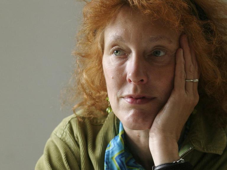 Die Lyrikerin Dorothea Grünzweig auf einer Aufnahme aus dem Jahr 2004.