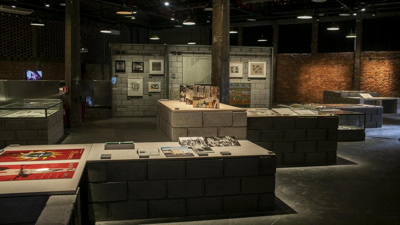 Ausstellungsansicht: "Learning From" in Sao Paulo