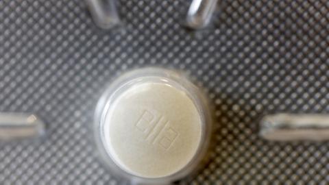 Tablette in Verpackung Tablette in Verpackung