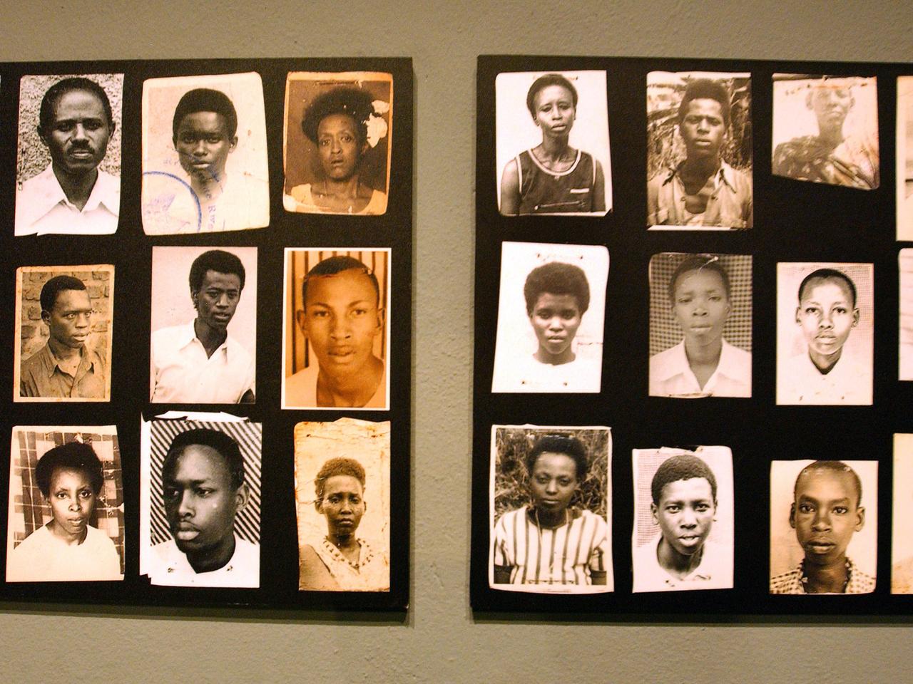 Fotografien von Opfern des Völkermordes in einer Gedenkstätte in Ruandas Hauptstadt Kigali