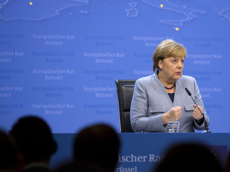 Bundeskanzlerin Merkel spricht zu Pressevertretern