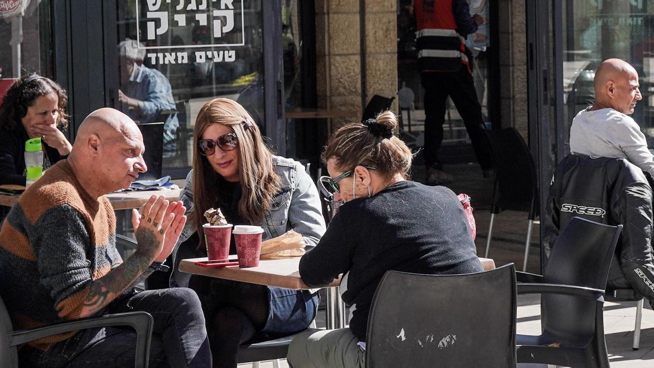 Restaurants in Israel haben wieder geöffnet.