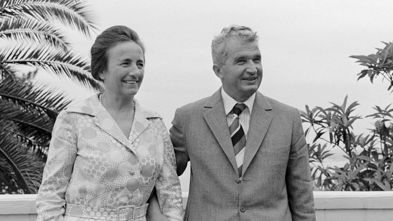 Nicolae Ceaușescu und seine Frau Elena im Jahr 1976