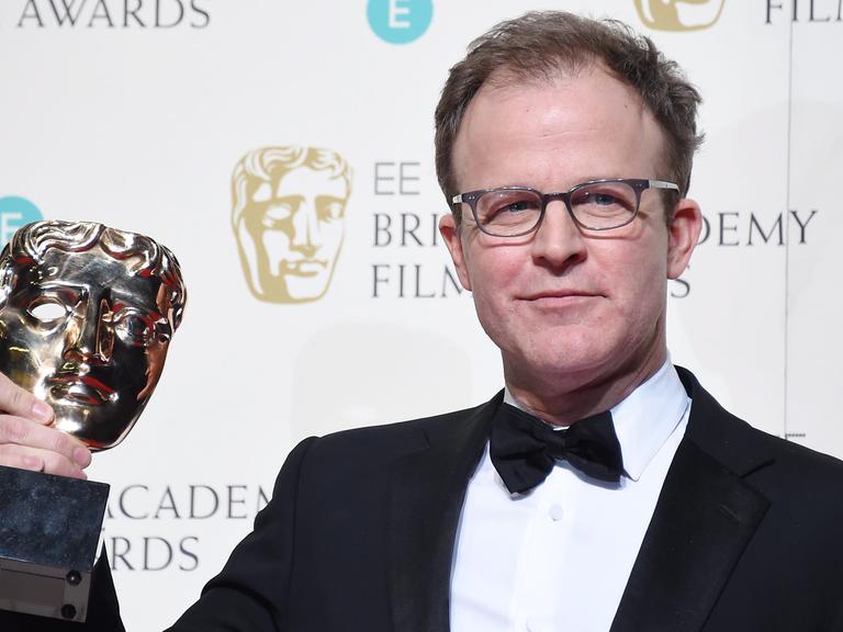 Regisseur Tom McCarthy bei den 69. British Academy Film Awards, wo er den Preis für das beste Drehbuch gewann.